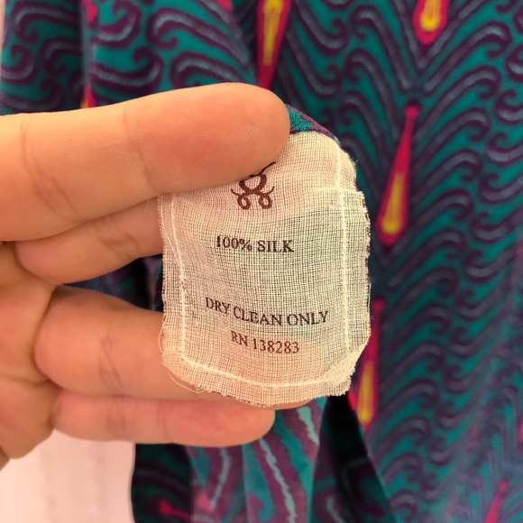 Disney Figue Jasmine‎ Collection Peacock Blouse 100% Silk XS\S - Picture 6 of 6